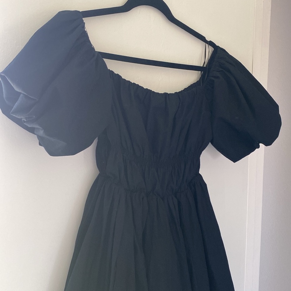 Abercrombie & Fitch Black Off-Shoulder Dress - Picture 3 of 6